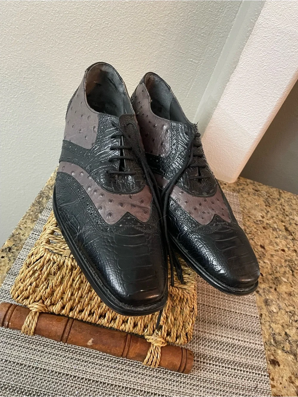 Men’s Black & Gray Exotic Ostrich Crocodile Print Wingtip Oxford Dress Shoe